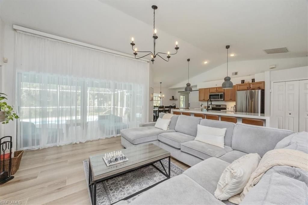 361 9th St Nw, Naples, FL 34120 Photo