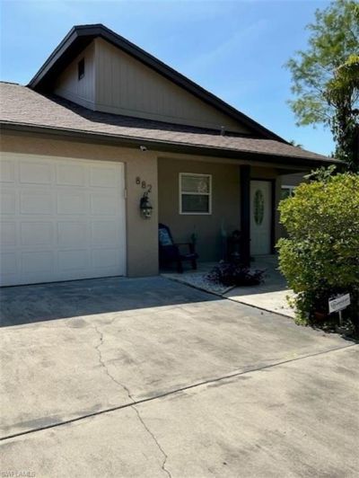 882 Bluebird St, Naples, FL 34104 Photo