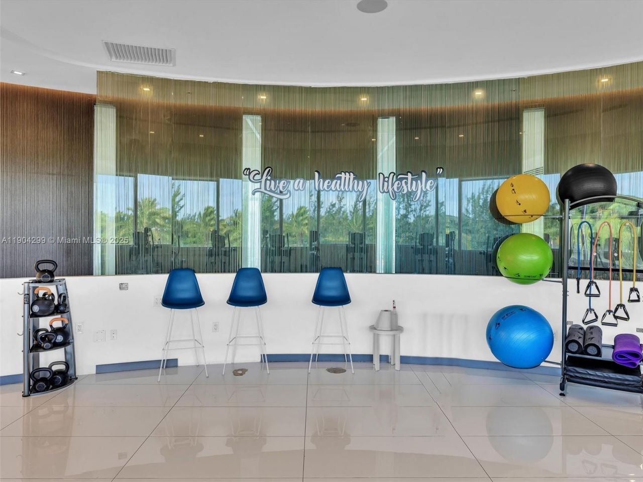 6410 NW 102nd Path, Unit 302, Doral, FL 33178 Photo