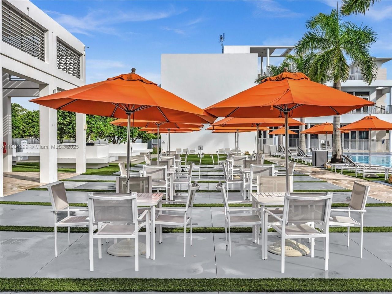 6410 NW 102nd Path, Unit 302, Doral, FL 33178 Photo