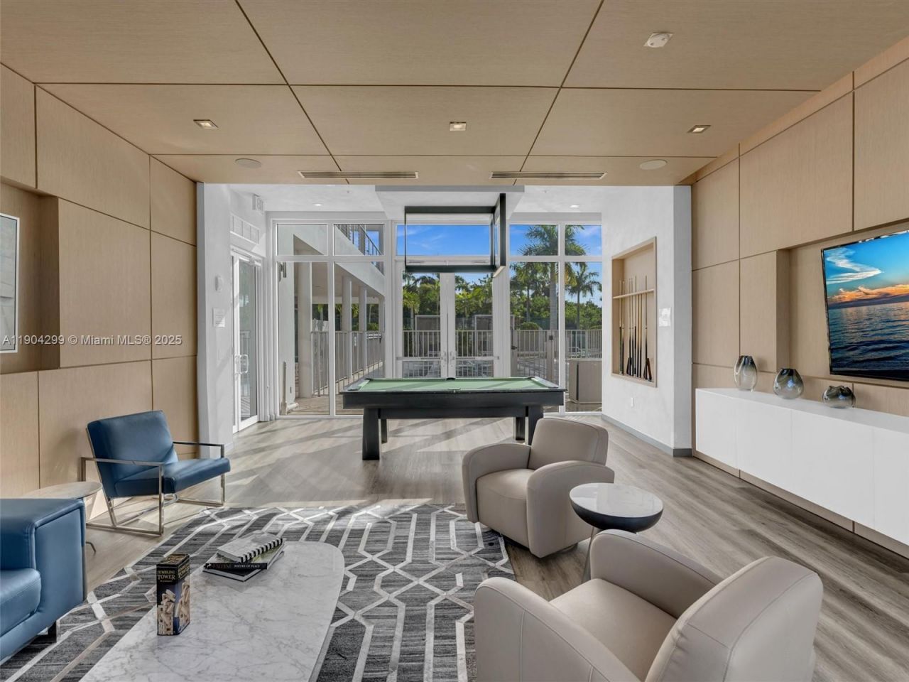 6410 NW 102nd Path, Unit 302, Doral, FL 33178 Photo