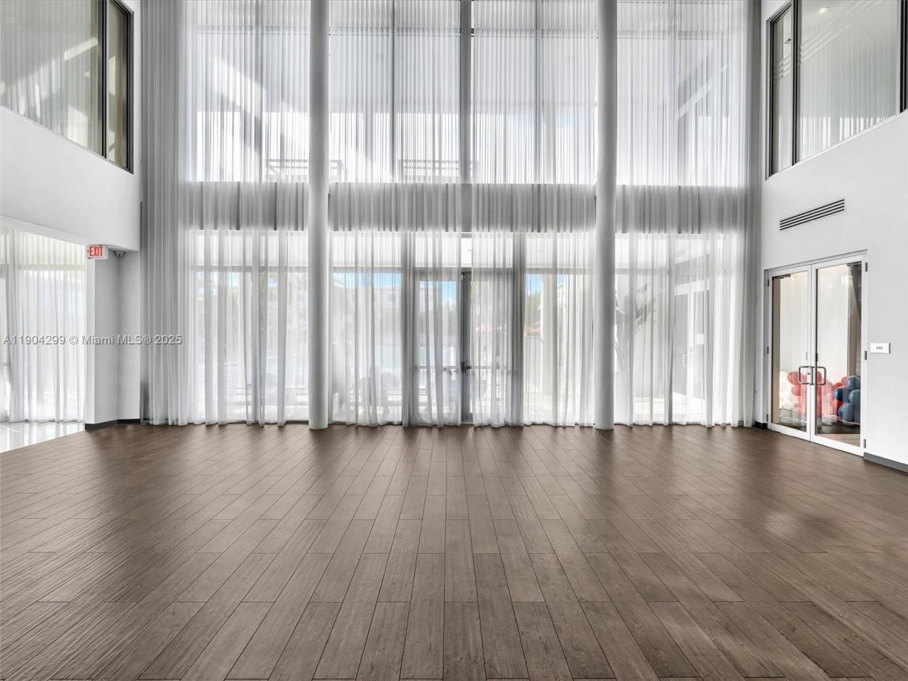 6410 NW 102nd Path, Unit 302, Doral, FL 33178 Photo