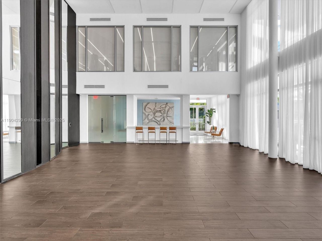 6410 NW 102nd Path, Unit 302, Doral, FL 33178 Photo