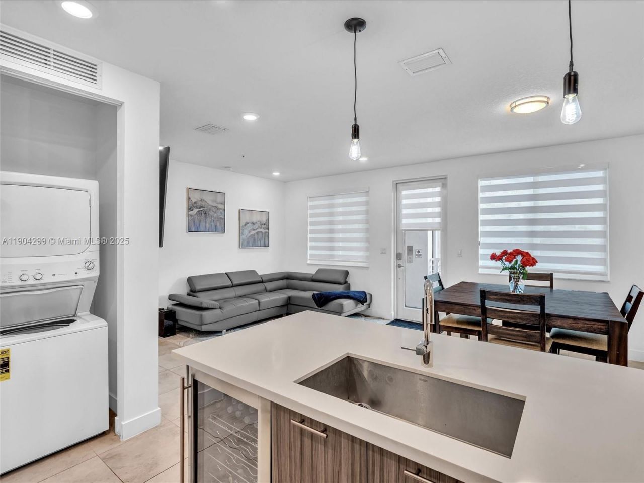 6410 NW 102nd Path, Unit 302, Doral, FL 33178 Photo