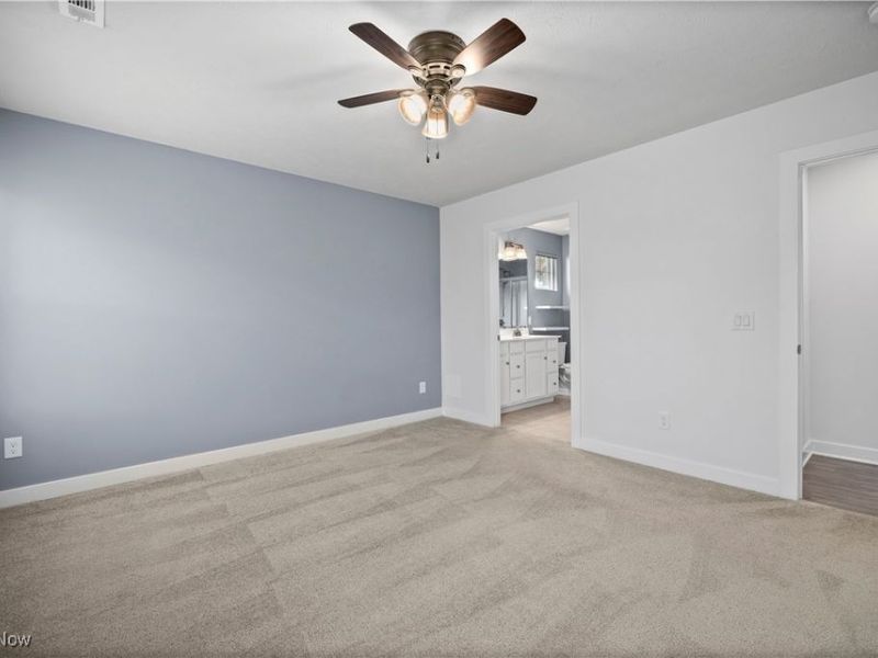 320 Pebble Creek Court, Amherst, OH 44001 Photo 17