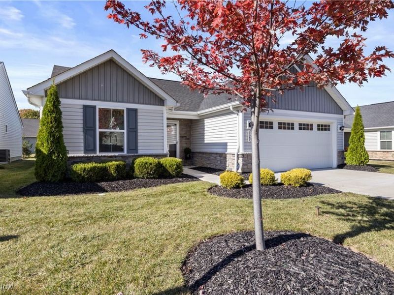 320 Pebble Creek Court, Amherst, OH 44001 Photo 35