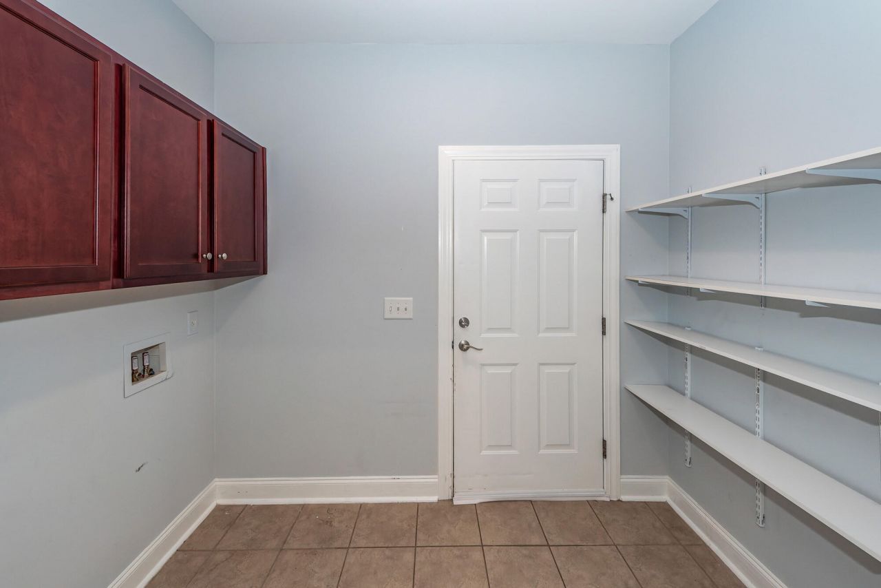 123 Brutus Lane Photo 35