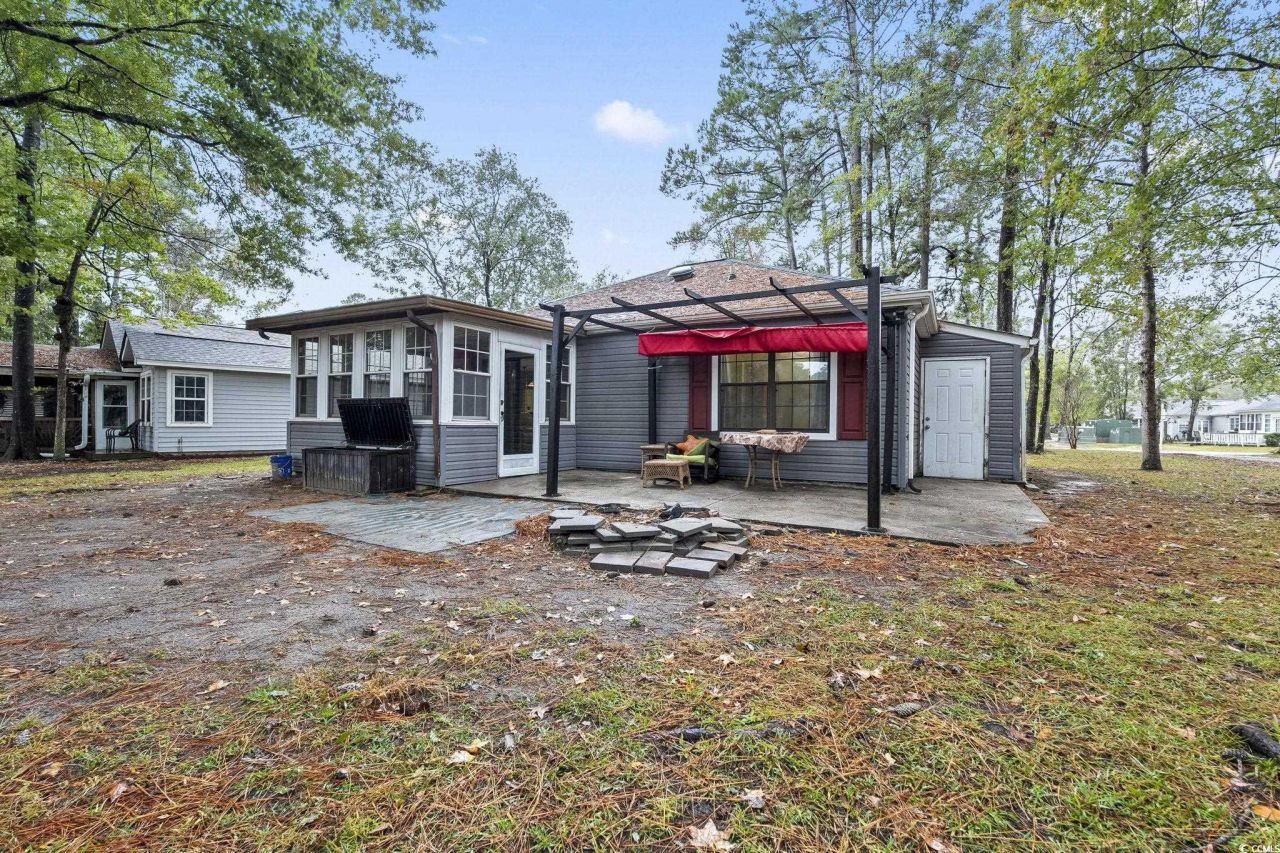 6658 Wisteria Dr. Photo 23