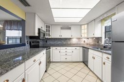 6658 Wisteria Dr. photo 4