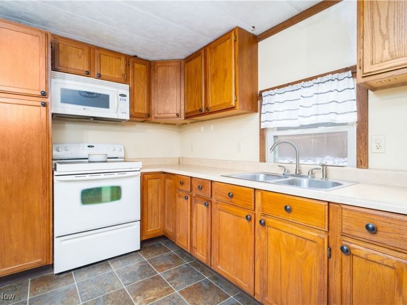 20413 Terrace Drive E, Wellsville, OH 43968 Photo 15