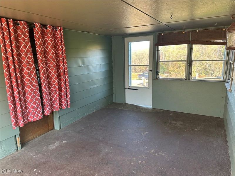 20413 Terrace Drive E, Wellsville, OH 43968 Photo 29