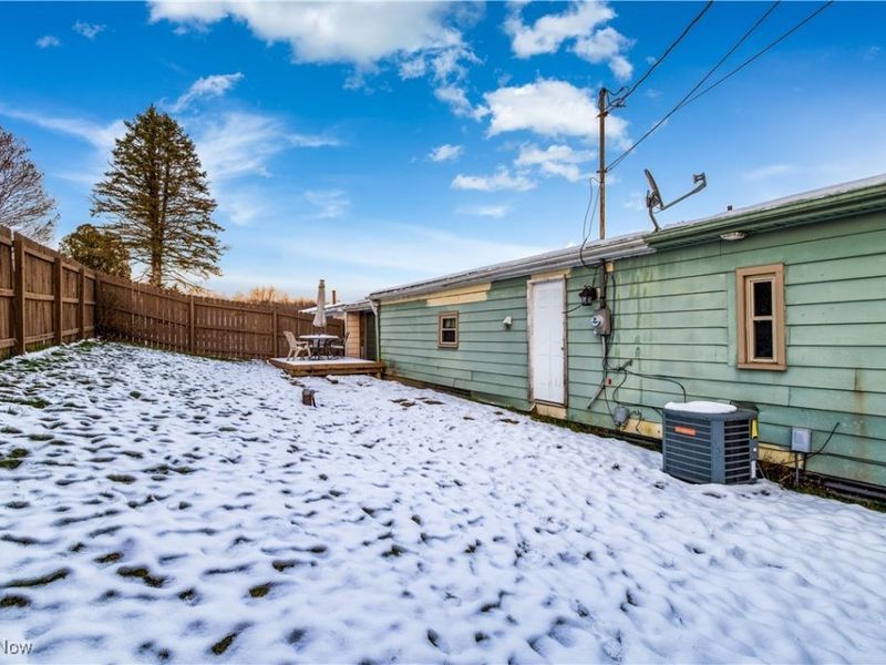 20413 Terrace Drive E, Wellsville, OH 43968 Photo 3