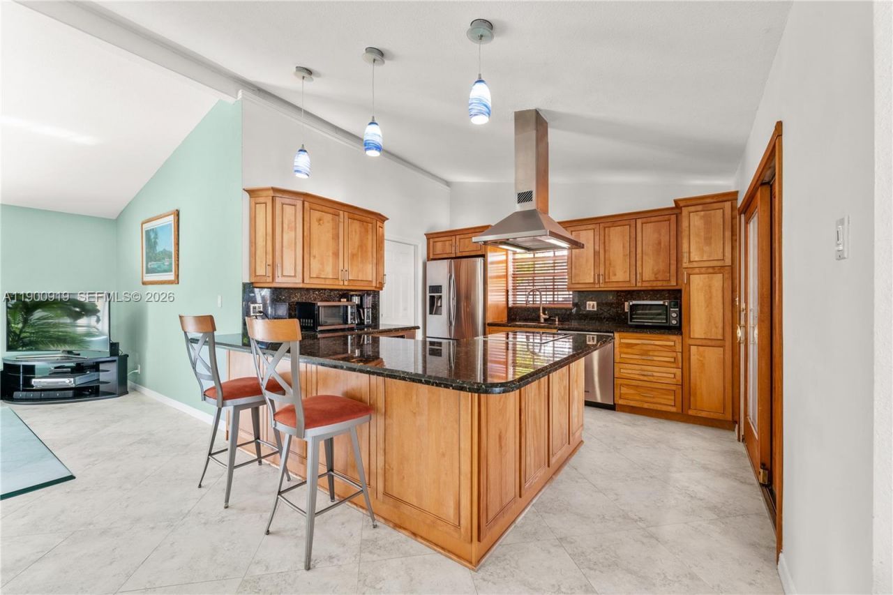 1625 SW 5th Ct, Fort Lauderdale, FL 33312 Photo