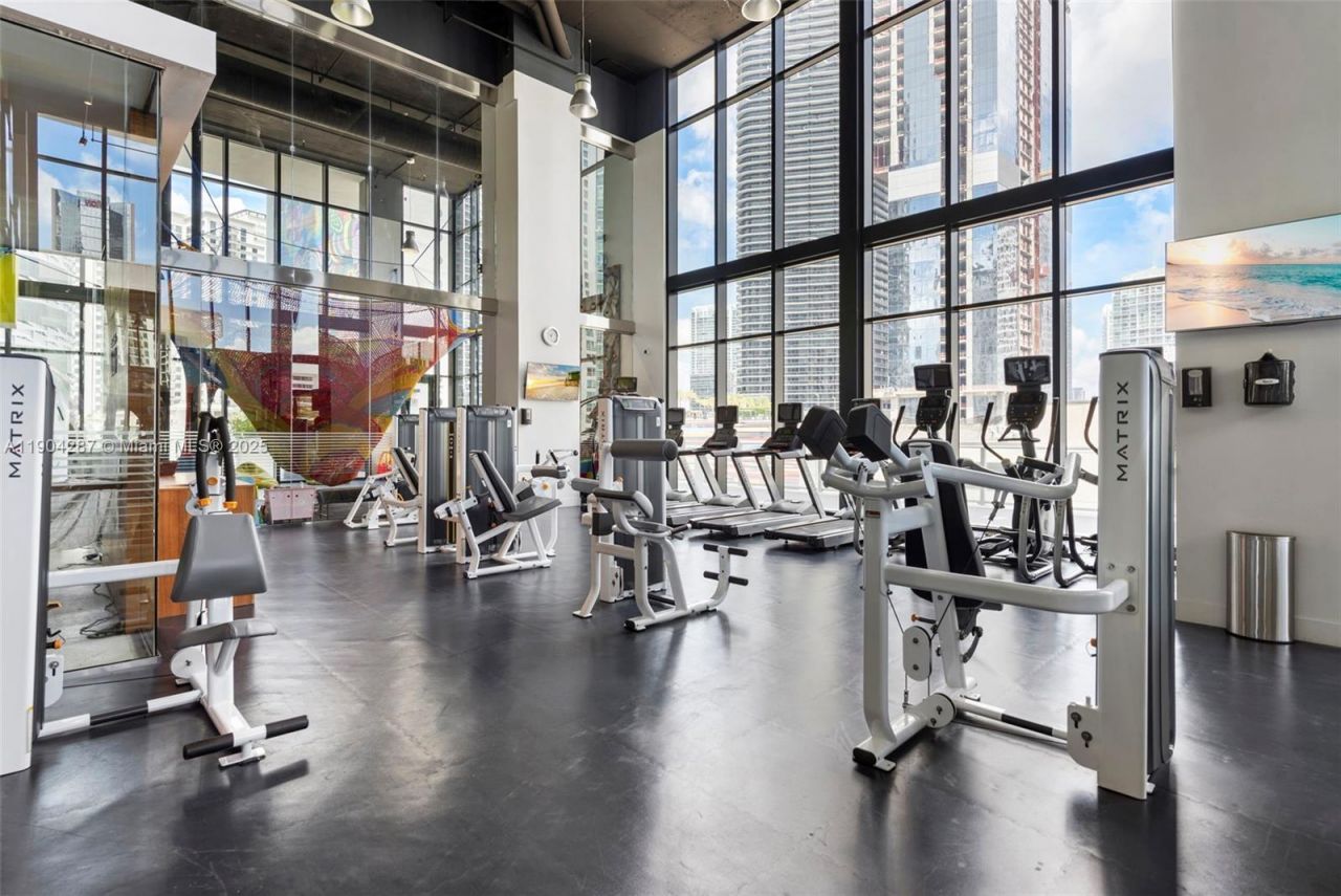 1010 Brickell Ave, Unit 1706, Miami, FL 33131 Photo