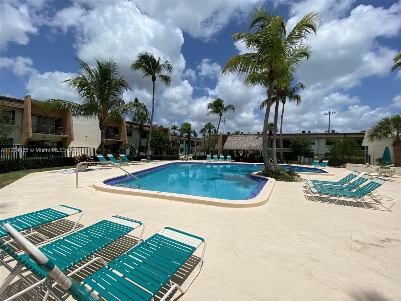 8261 SW 128th St, Unit 211, Pinecrest, FL 33156 Photo