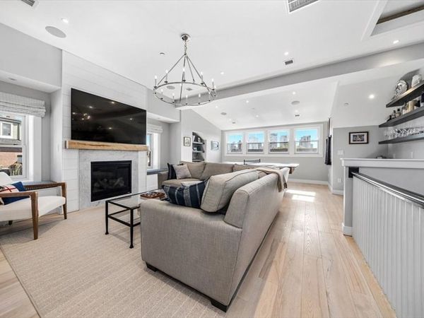 5 Wallace Court, Boston, MA 02129