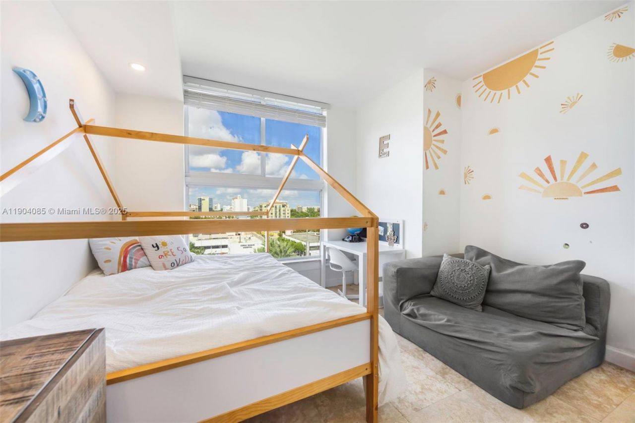 2650 SW 37th Ave, Unit 801, Miami, FL 33133 Photo