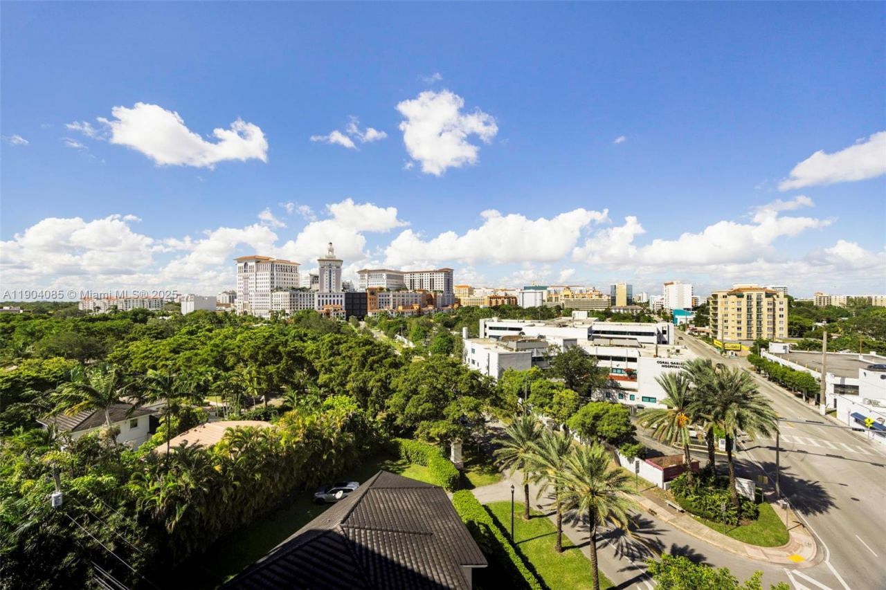 2650 SW 37th Ave, Unit 801, Miami, FL 33133 Photo