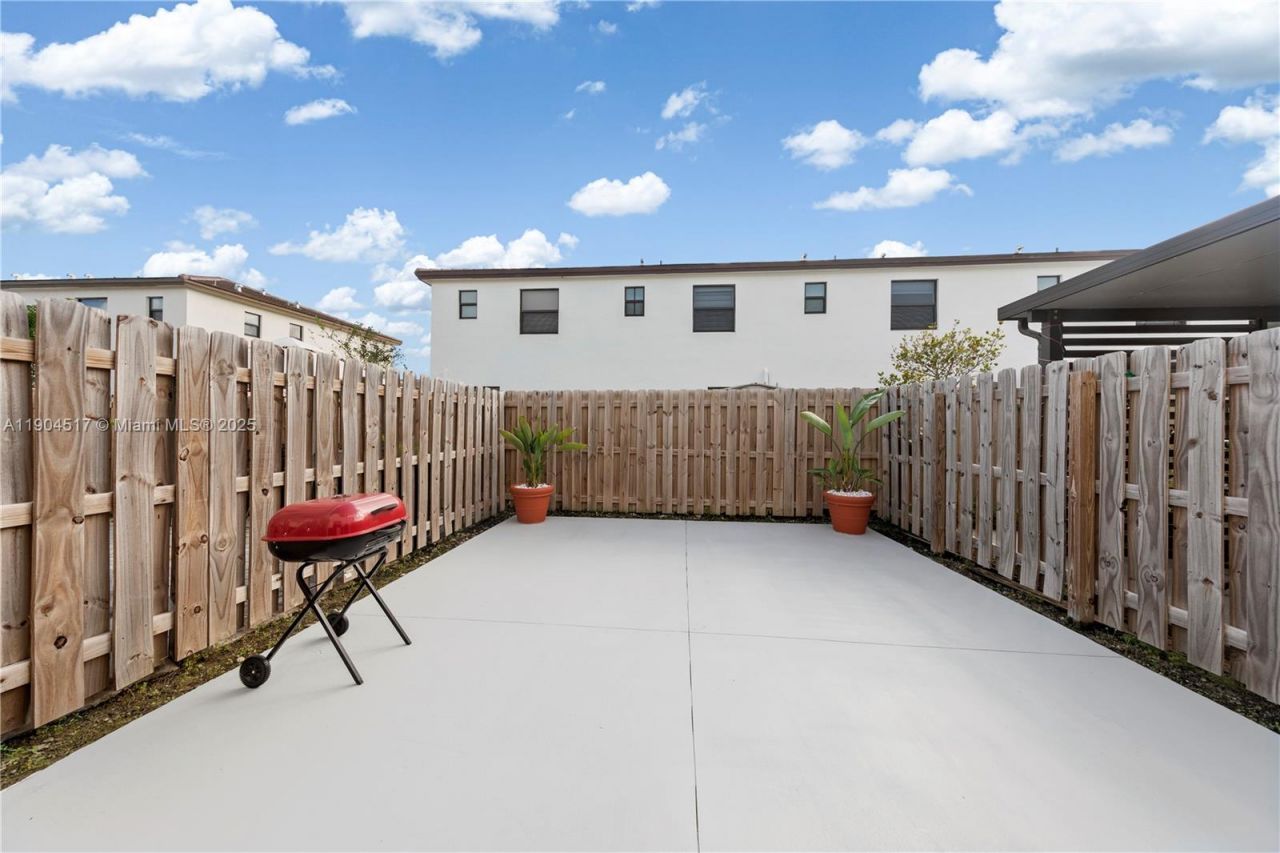 12942 SW 232nd Ter, Homestead, FL 33032 Photo
