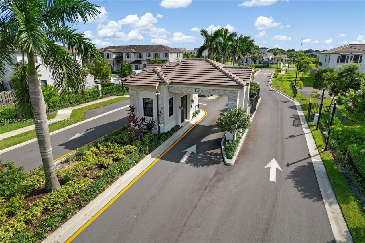 12942 SW 232nd Ter, Homestead, FL 33032 Photo