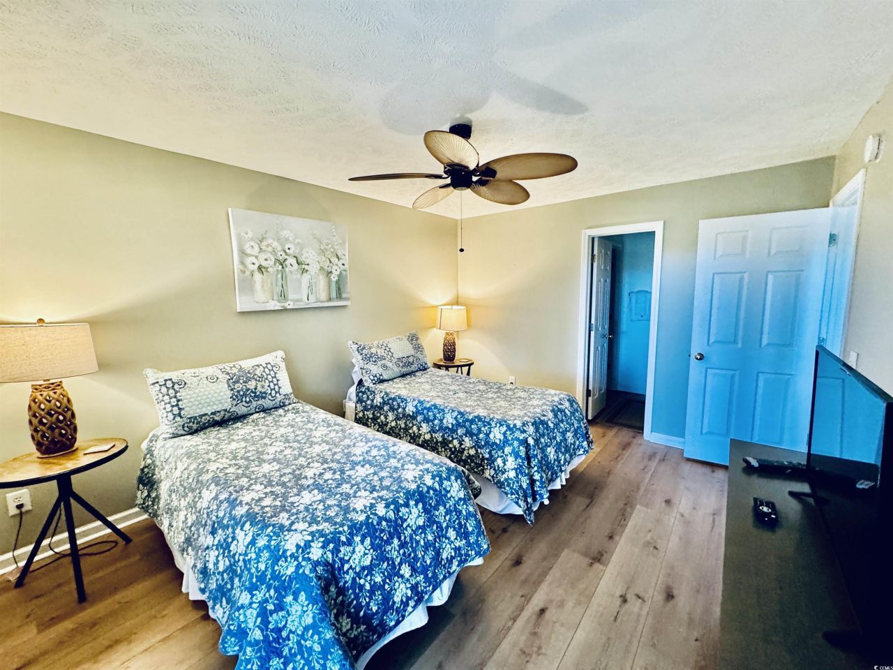366 Pinehurst Ln. Photo 15
