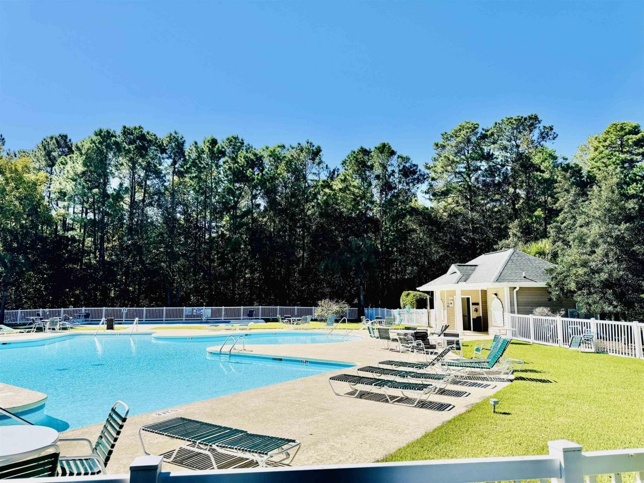 366 Pinehurst Ln. Photo 34