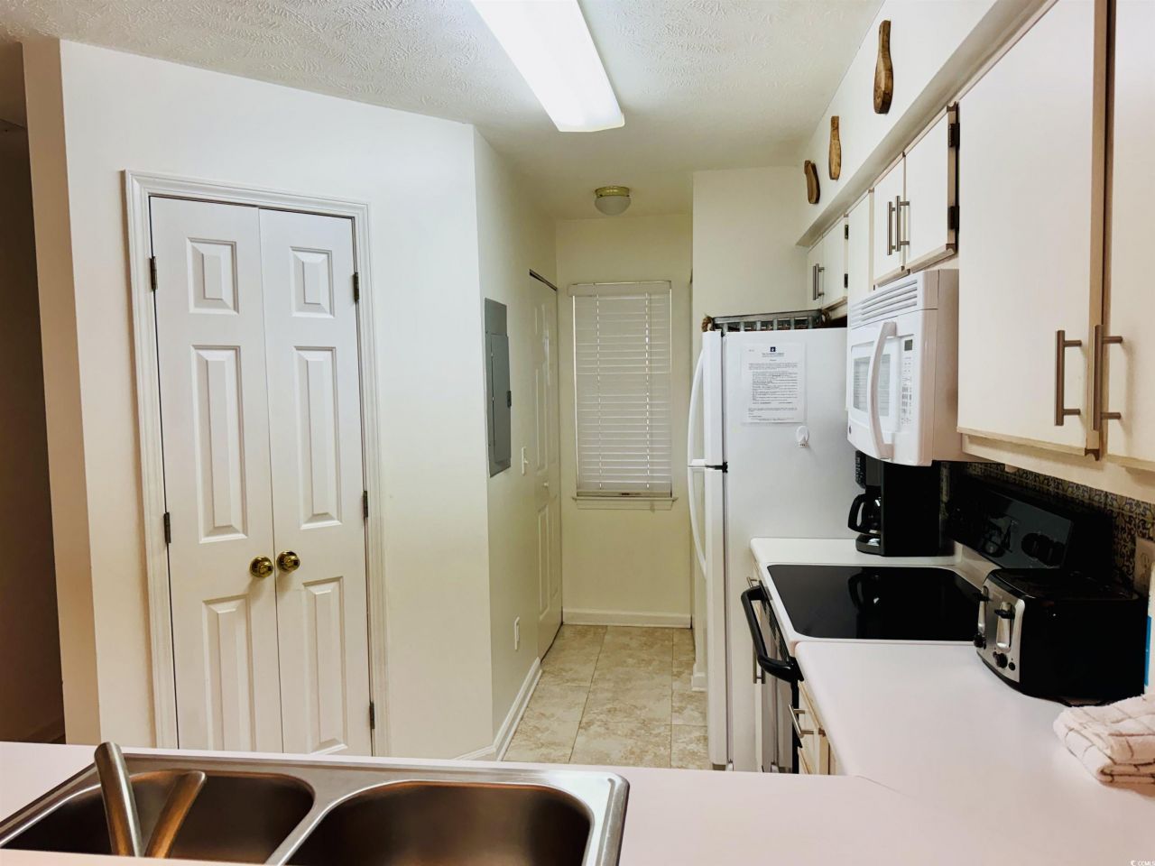366 Pinehurst Ln. Photo 8