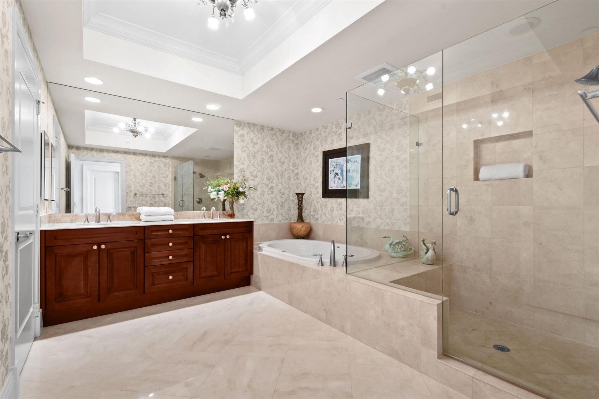 5050 N Ocean Drive, Unit 702, Singer Island, FL 33404 Photo