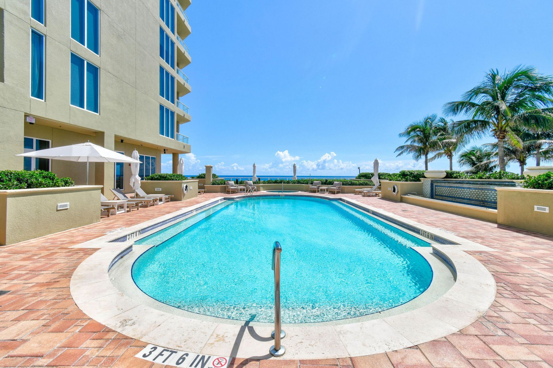 5050 N Ocean Drive, Unit 1203, Singer Island, FL 33404 Photo