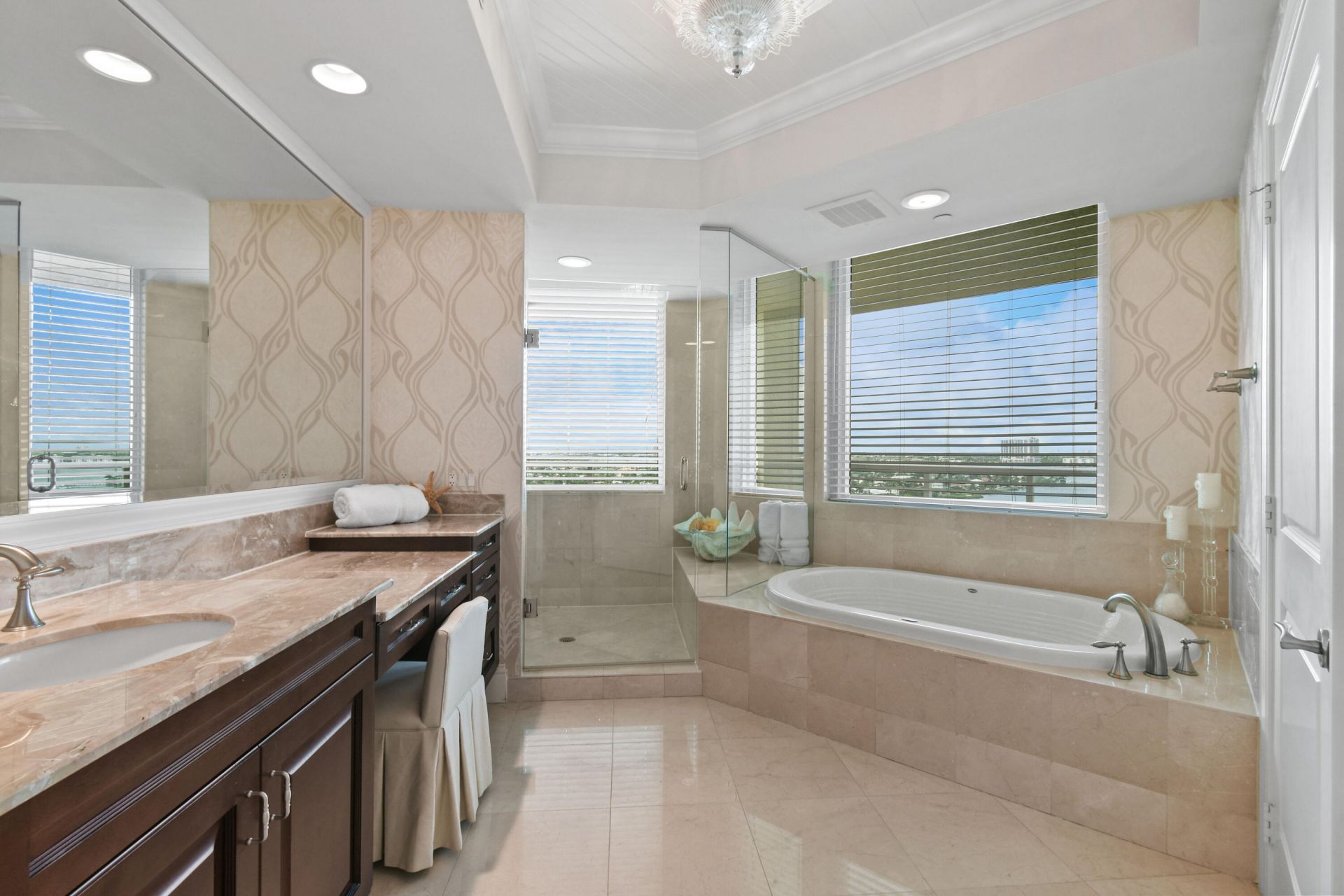 5050 N Ocean Drive, Unit 1203, Singer Island, FL 33404 Photo