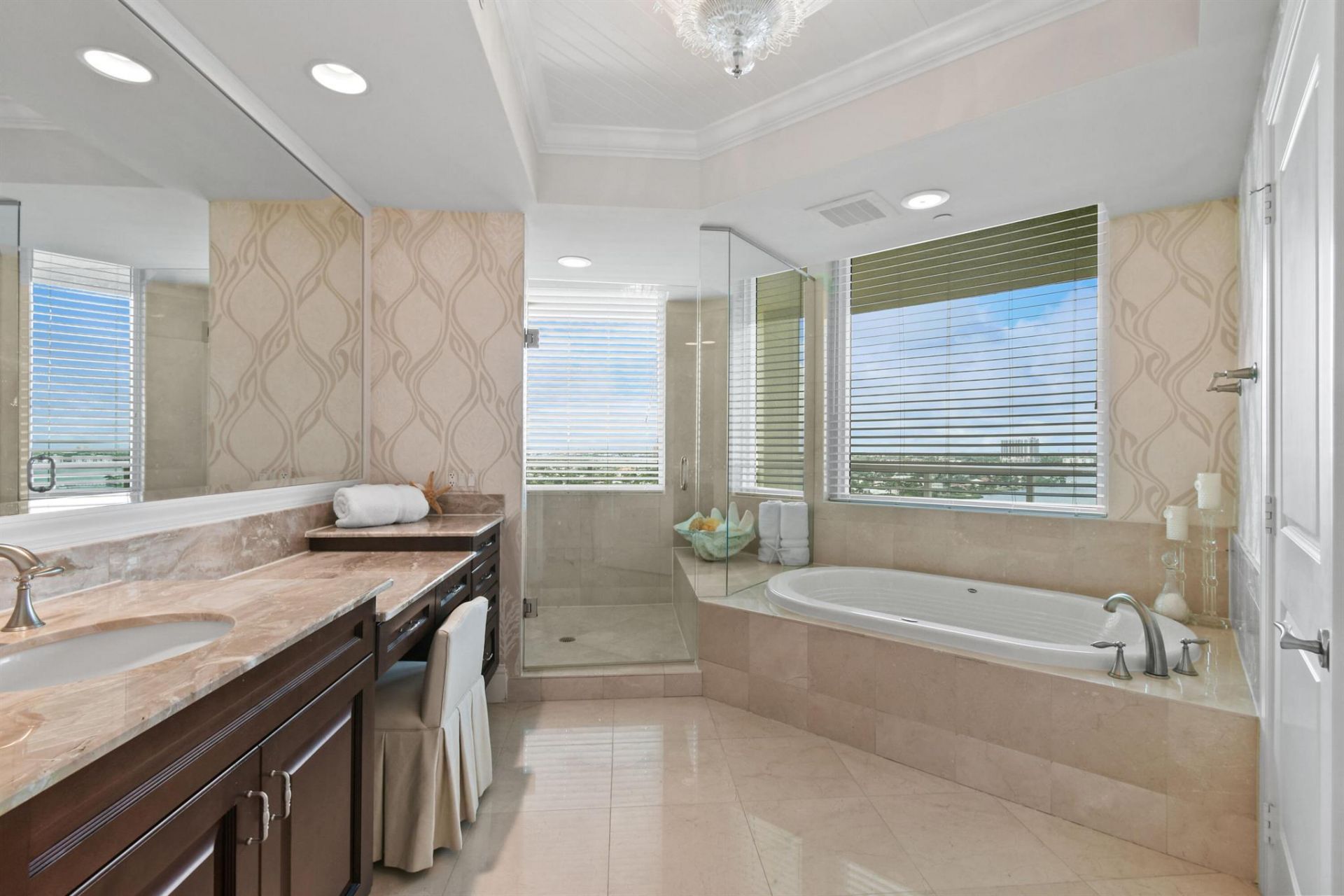 5050 N Ocean Drive, Unit 1203, Singer Island, FL 33404 Photo