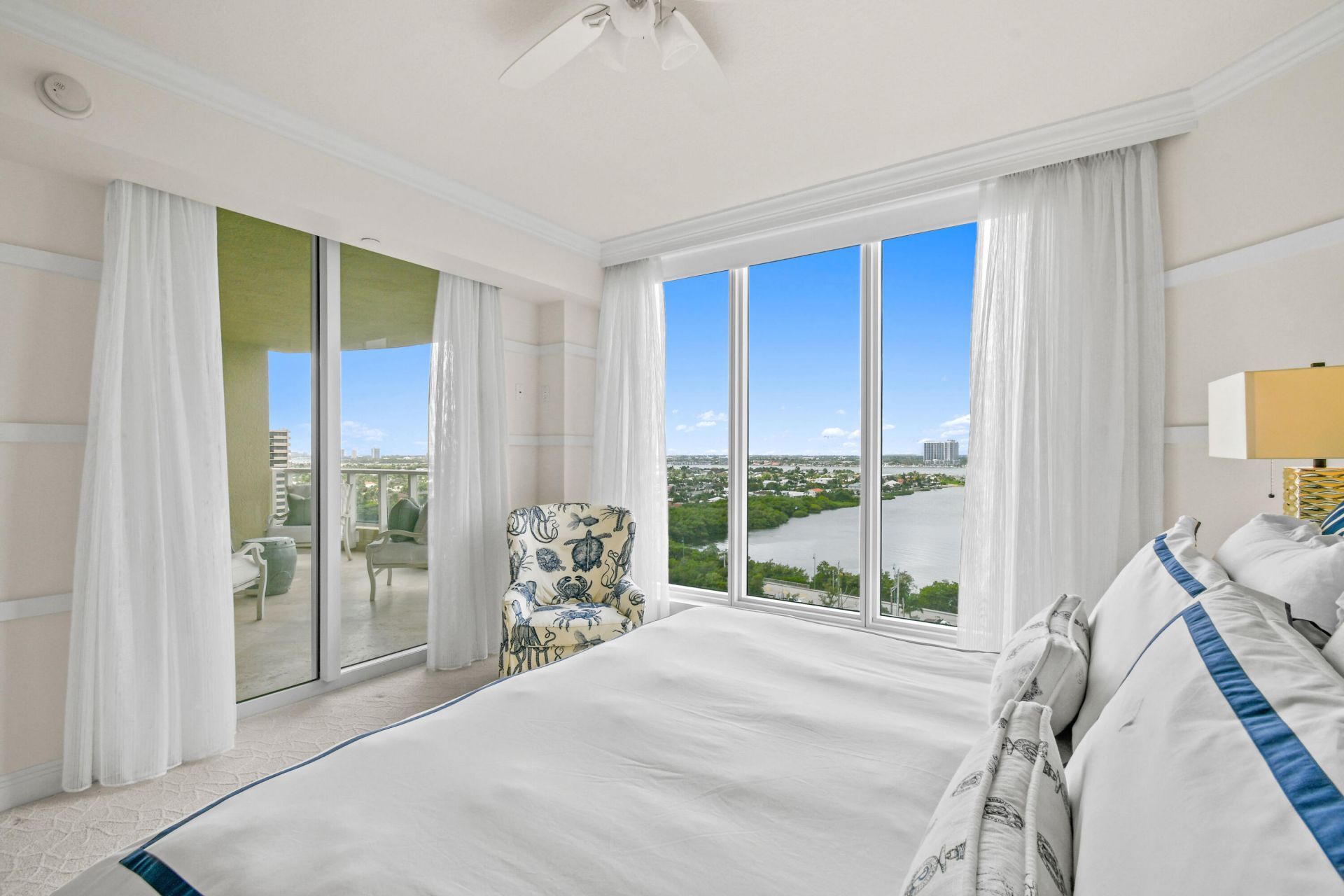 5050 N Ocean Drive, Unit 1203, Singer Island, FL 33404 Photo