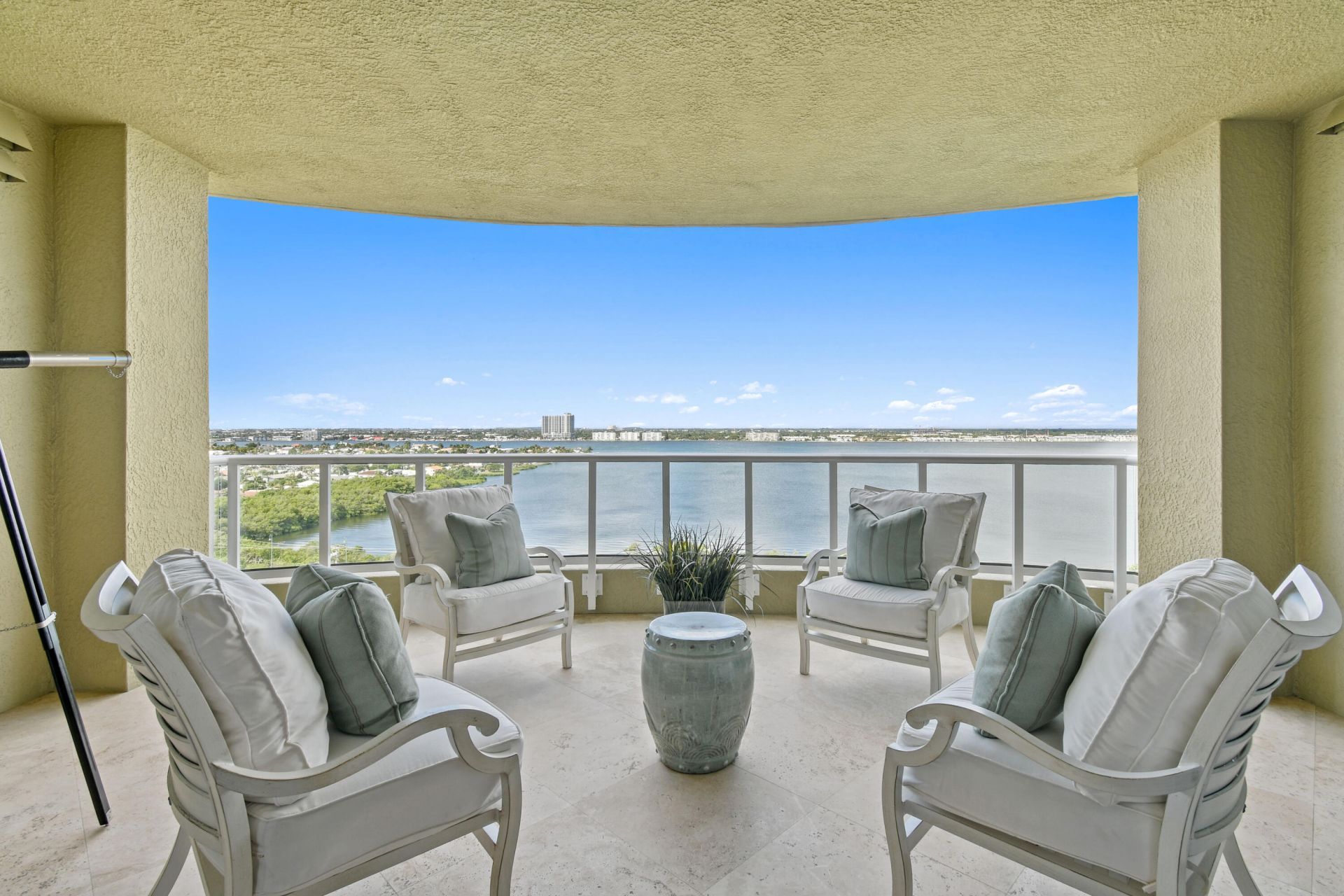 5050 N Ocean Drive, Unit 1203, Singer Island, FL 33404 Photo