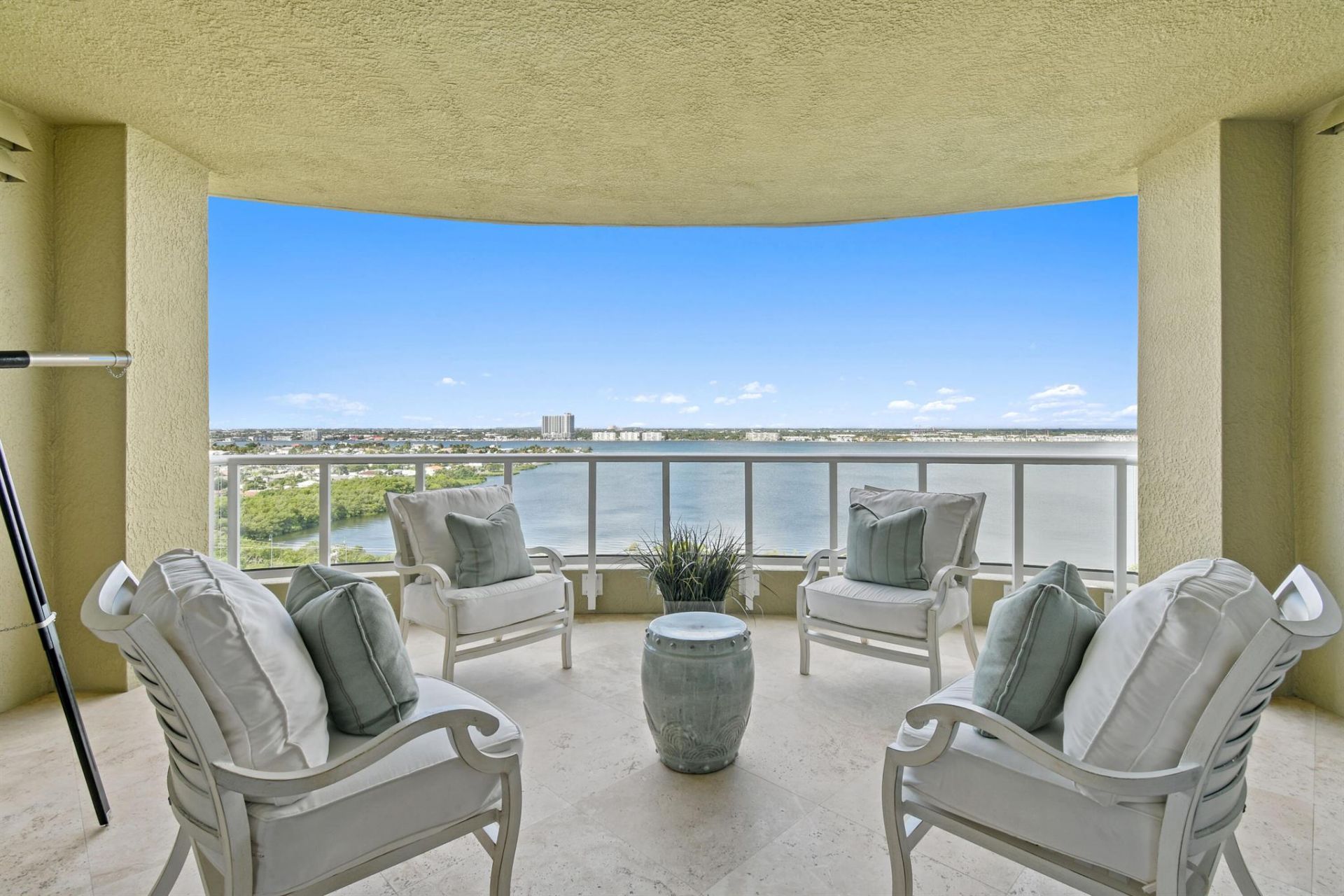 5050 N Ocean Drive, Unit 1203, Singer Island, FL 33404 Photo