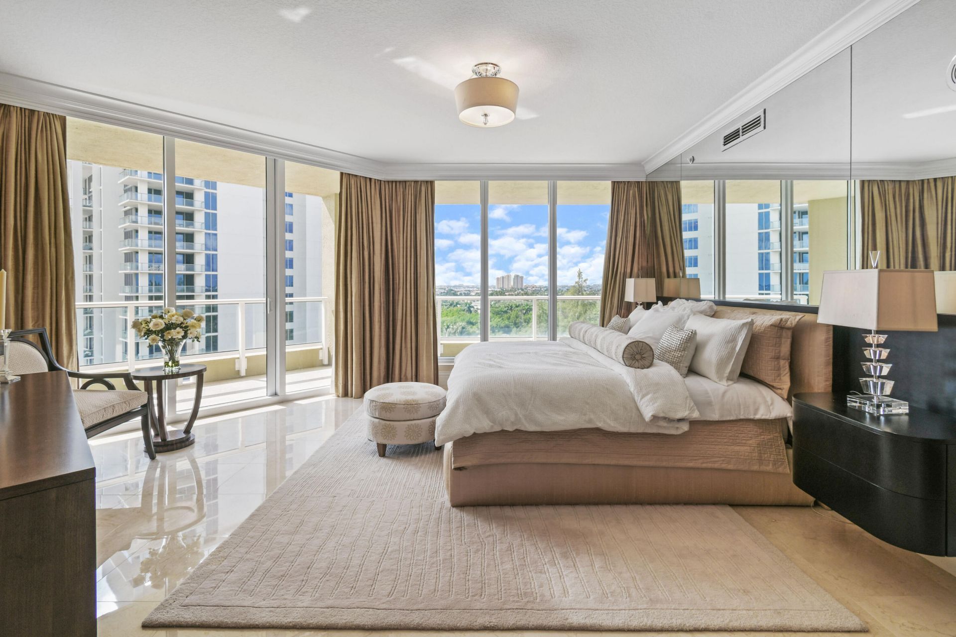 5050 N Ocean Drive, Unit 703, Singer Island, FL 33404 Photo