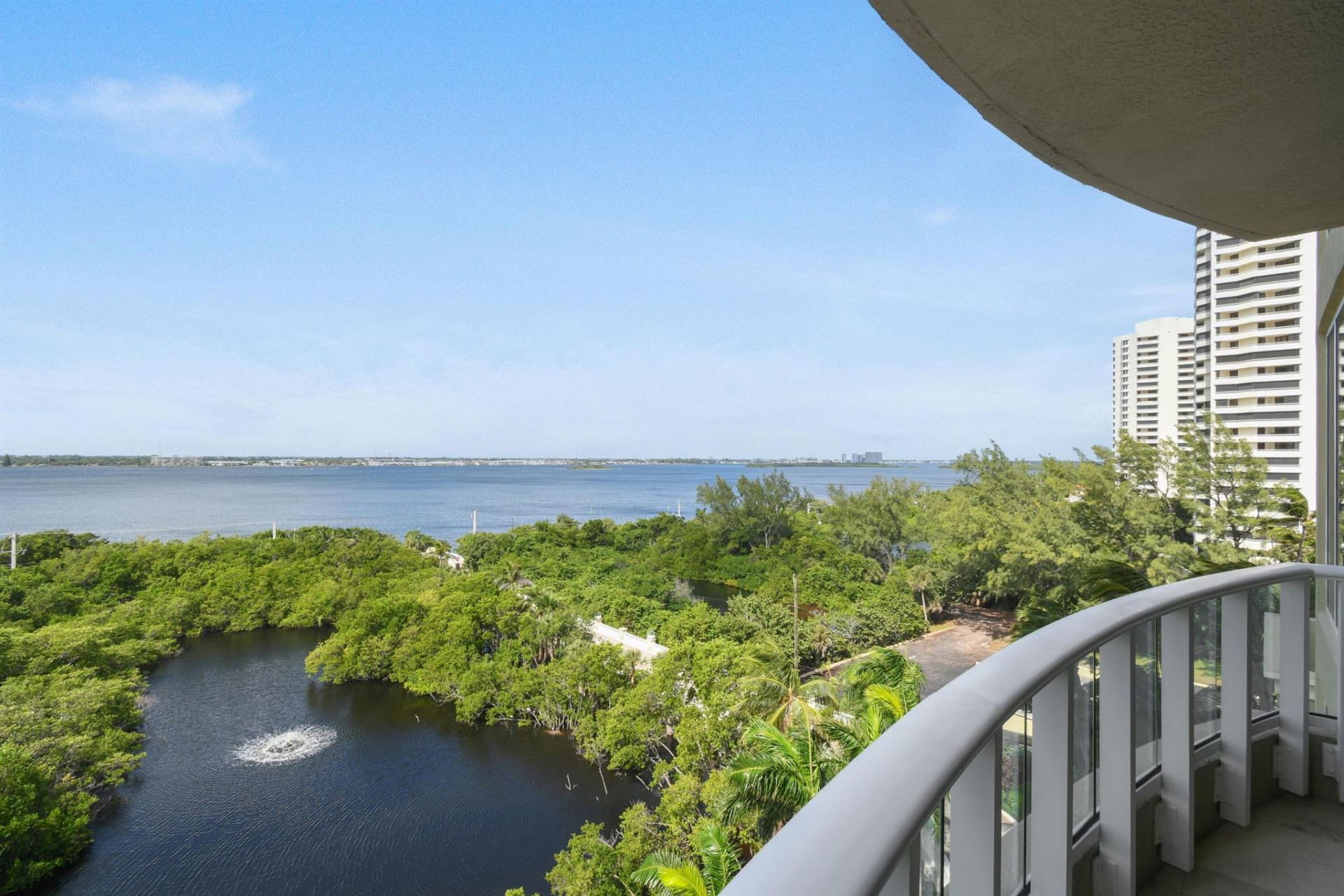 5050 N Ocean Drive, Unit 703, Singer Island, FL 33404 Photo