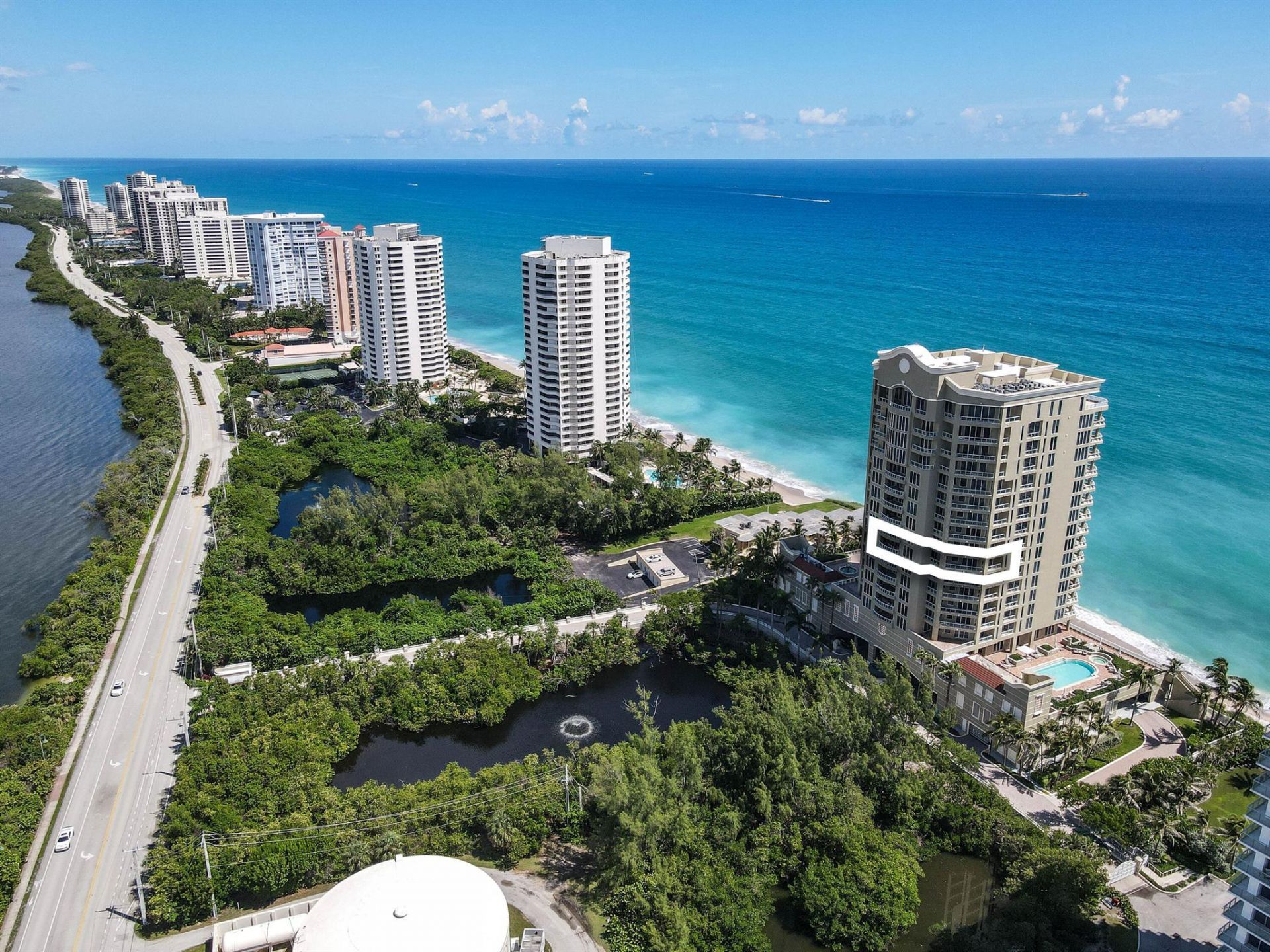 5050 N Ocean Drive, Unit 703, Singer Island, FL 33404 Photo
