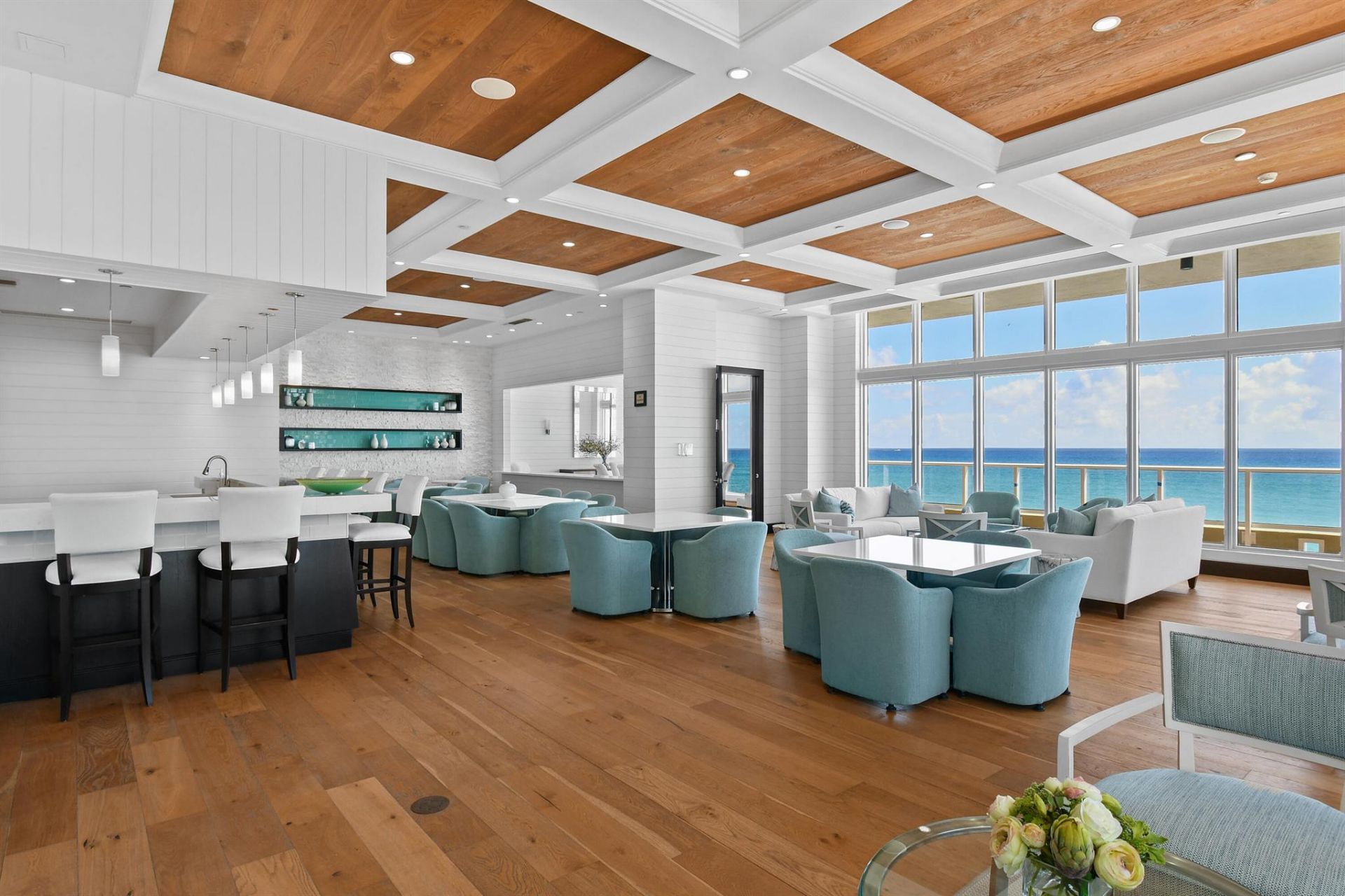 5050 N Ocean Drive, Unit 703, Singer Island, FL 33404 Photo