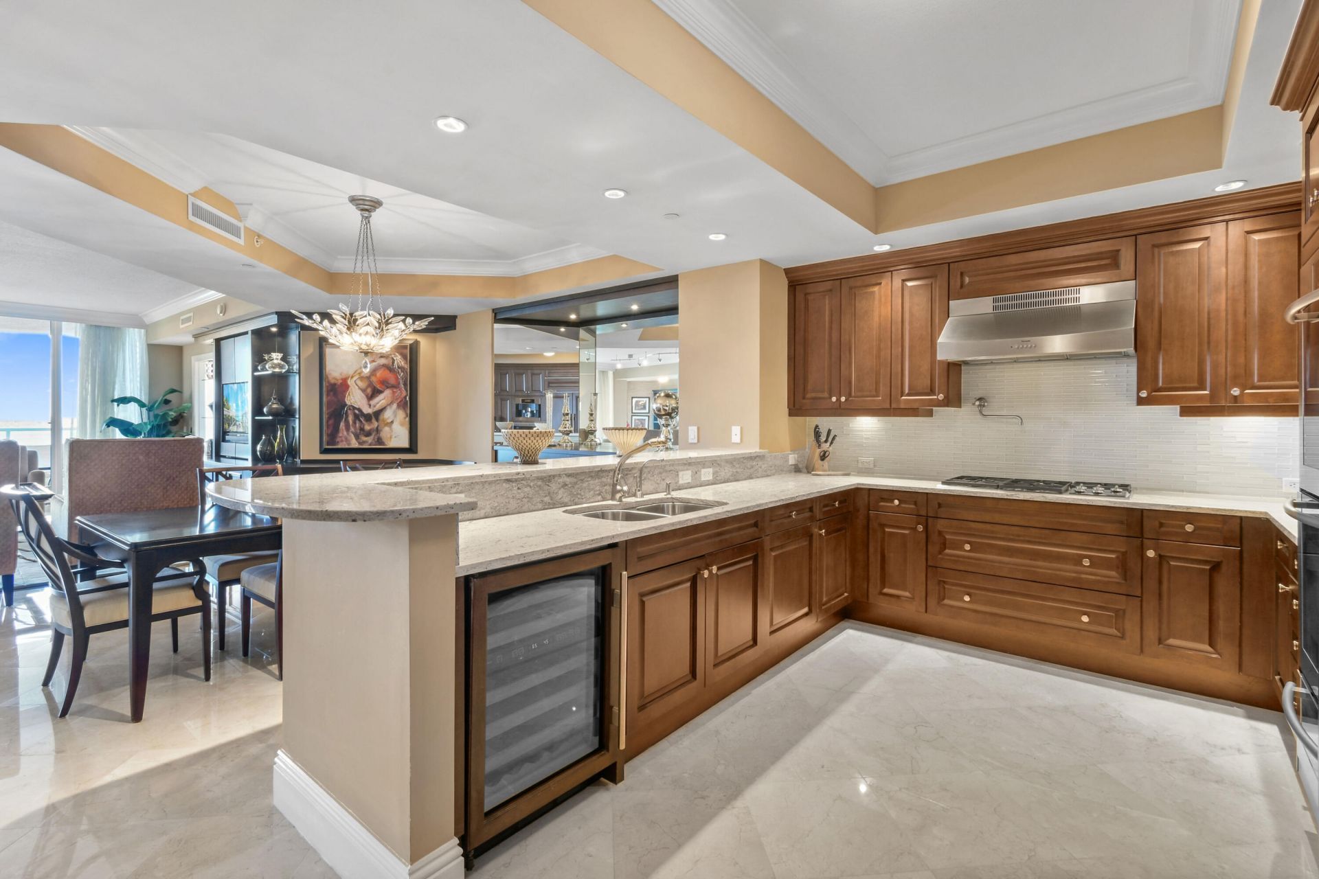 5050 N Ocean Drive, Unit 703, Singer Island, FL 33404 Photo