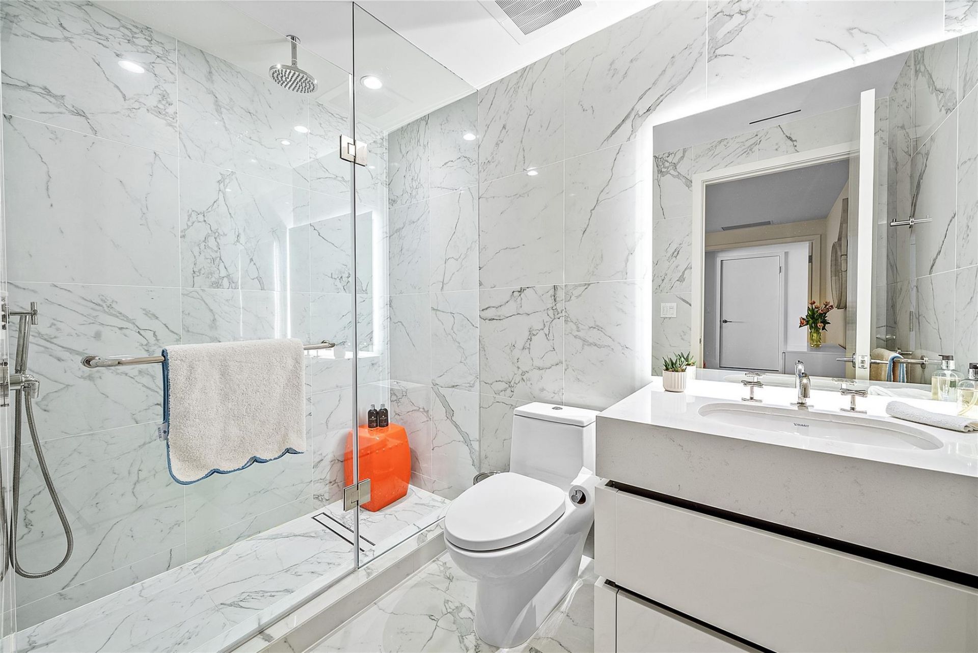 525 N Fort Lauderdale Beach Boulevard, Unit 1802, Fort Lauderdale, FL 33304 Photo