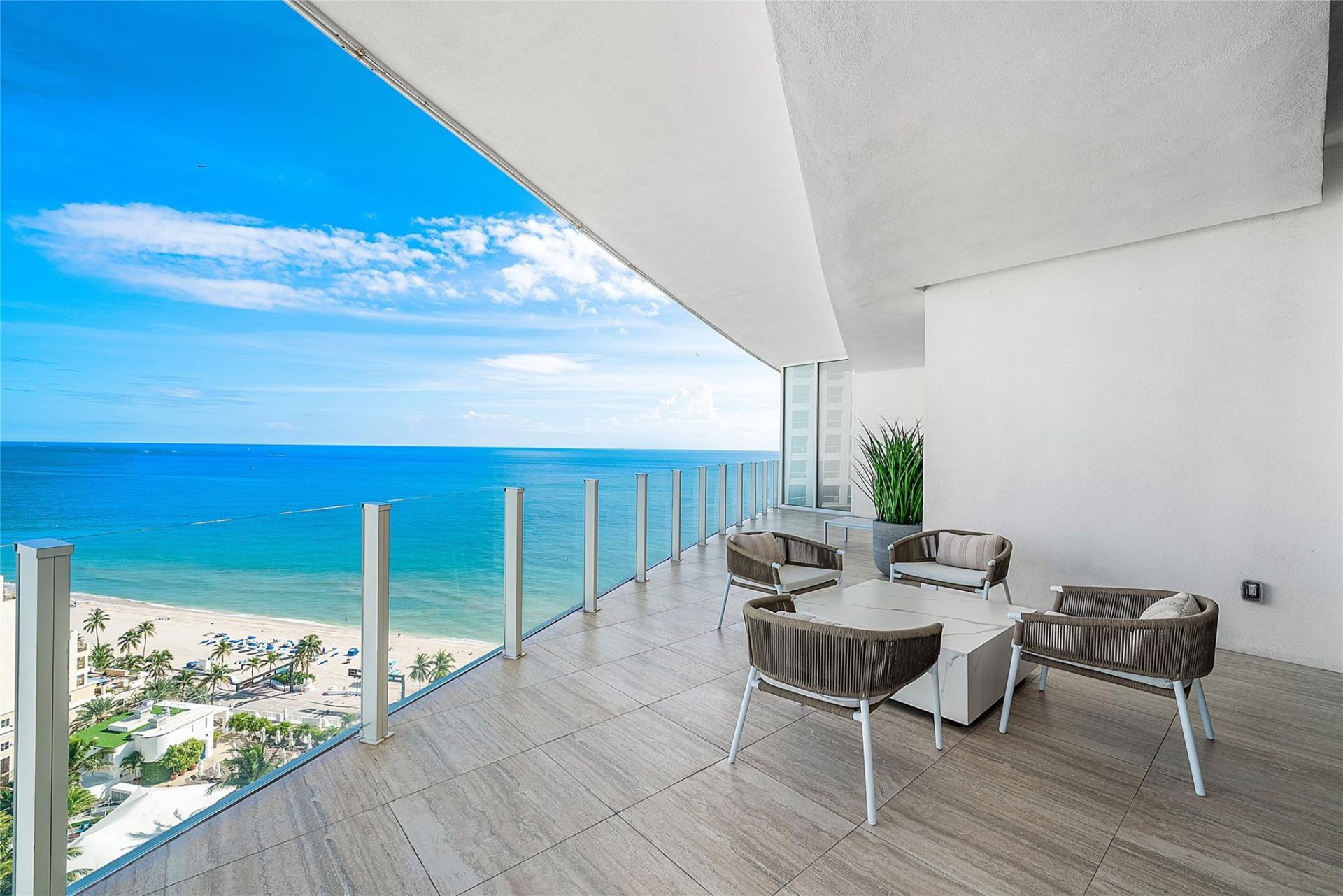 525 N Fort Lauderdale Beach Boulevard, Unit 1802, Fort Lauderdale, FL 33304 Photo