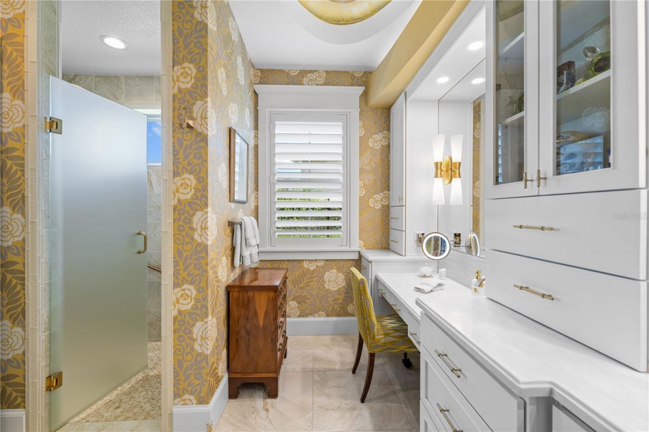 414 Meandering Way, Polk City, FL 33868 Photo