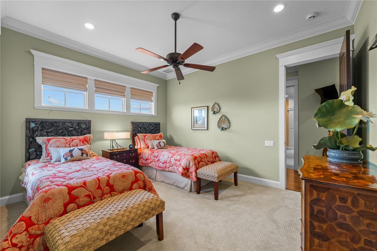 414 Meandering Way, Polk City, FL 33868 Photo