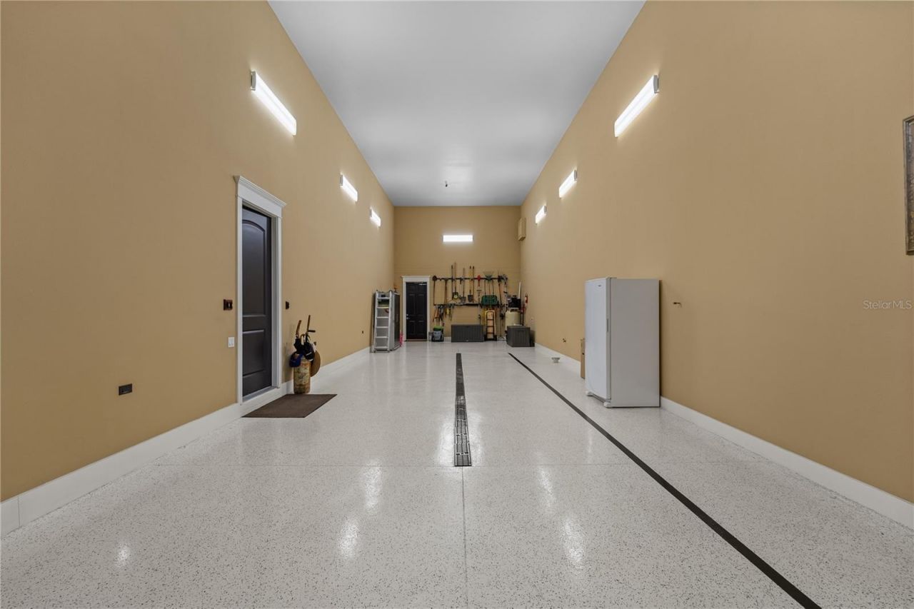 414 Meandering Way, Polk City, FL 33868 Photo