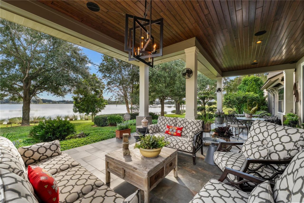 414 Meandering Way, Polk City, FL 33868 Photo