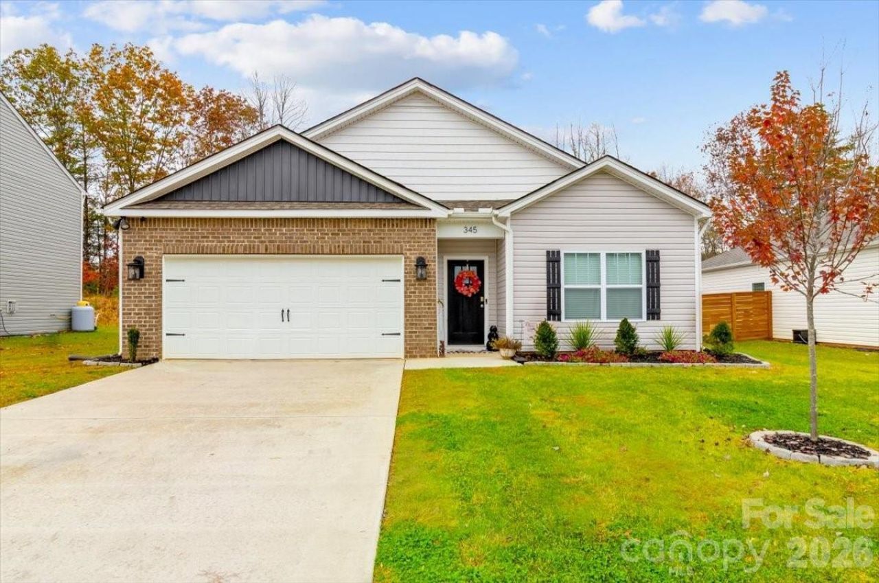 345 Ridgeview Lane, Mars Hill, NC 28754 Main Photo