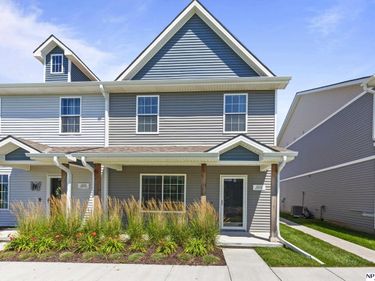 2253 N Aaron Way, Fremont, NE 68025