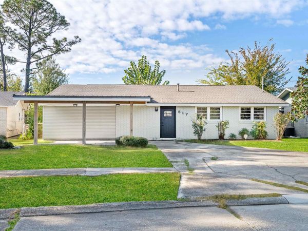 517 Paris Ln, Houma, LA 70363