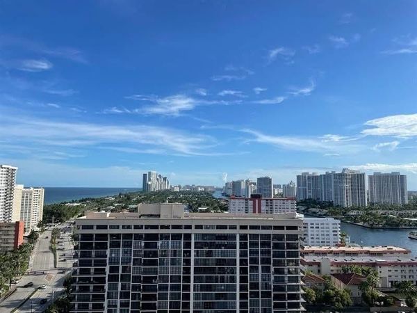 1985 S Ocean Dr, Unit 19J, Hallandale Beach, FL 33009