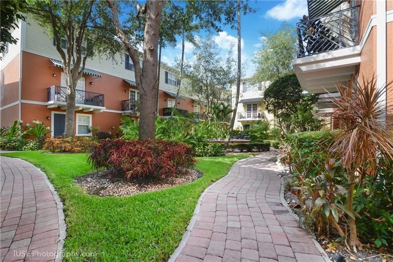 2299 NE 9th Avenue, Unit 2299, Wilton Manors, FL 33305 Photo